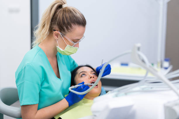 Best Weekend Emergency Dentist in Calhoun City, MS